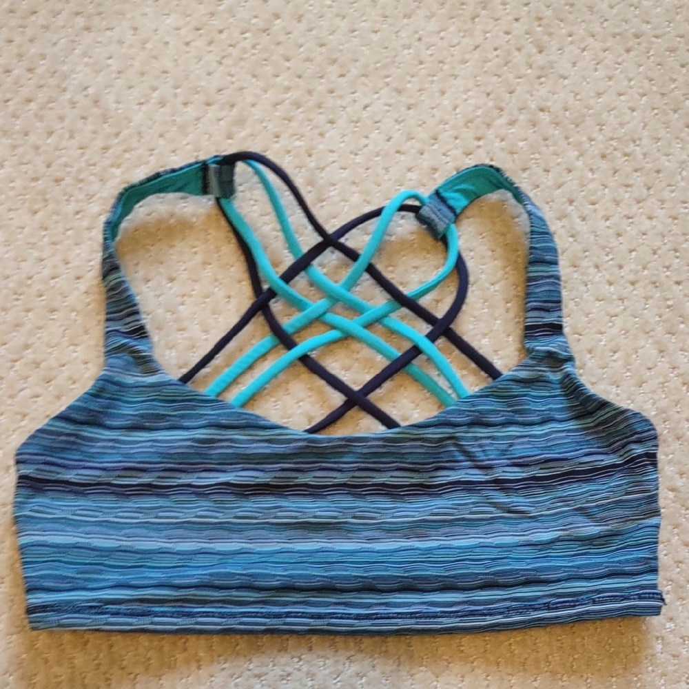 Lululemon Blue Strappy Sports Bra Size 6